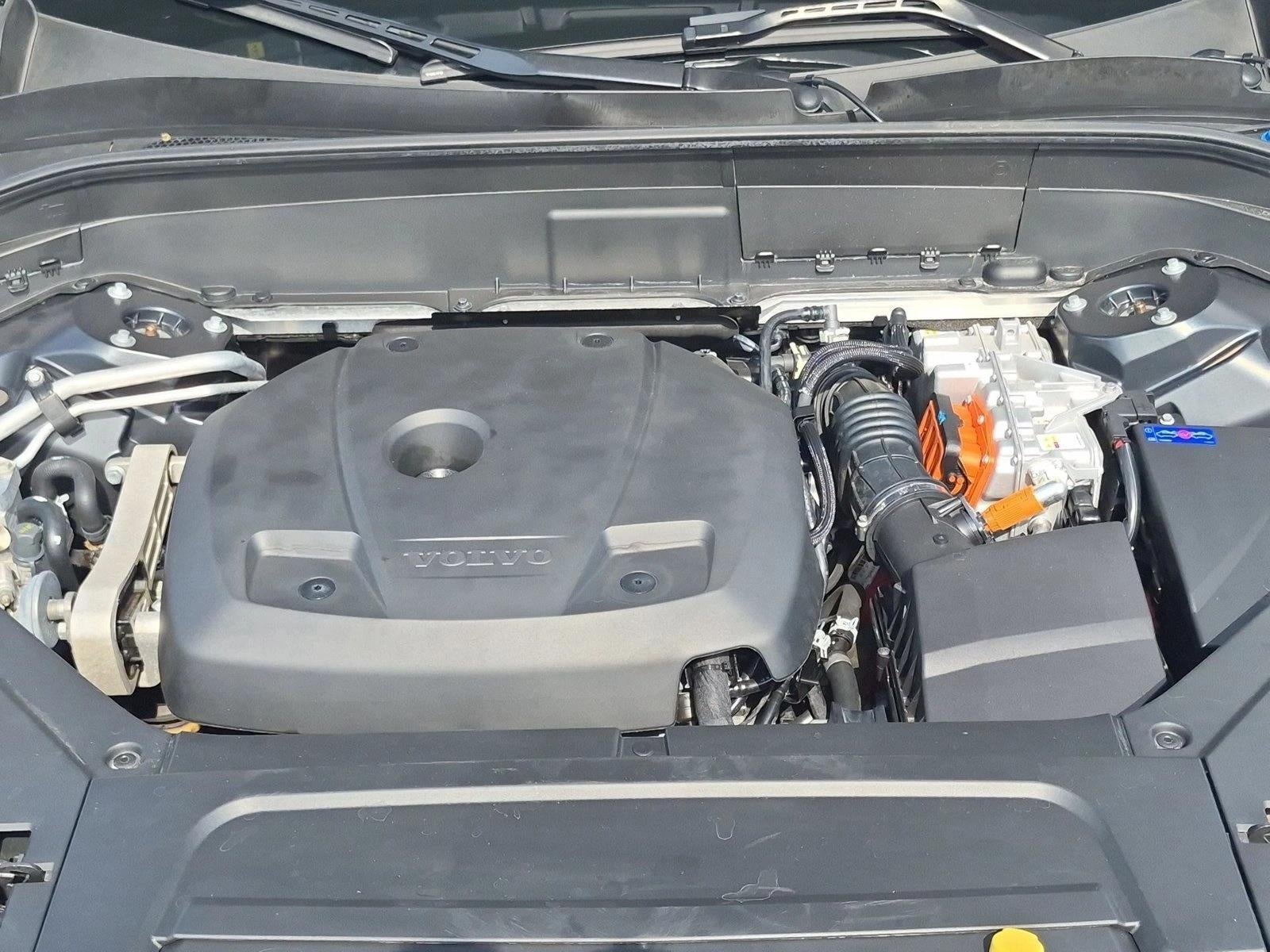 2022 Volvo XC90 Recharge Plug-In Hybrid T8 Inscription Expression 7 Passenger
