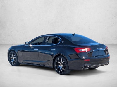 2014 Maserati Ghibli 