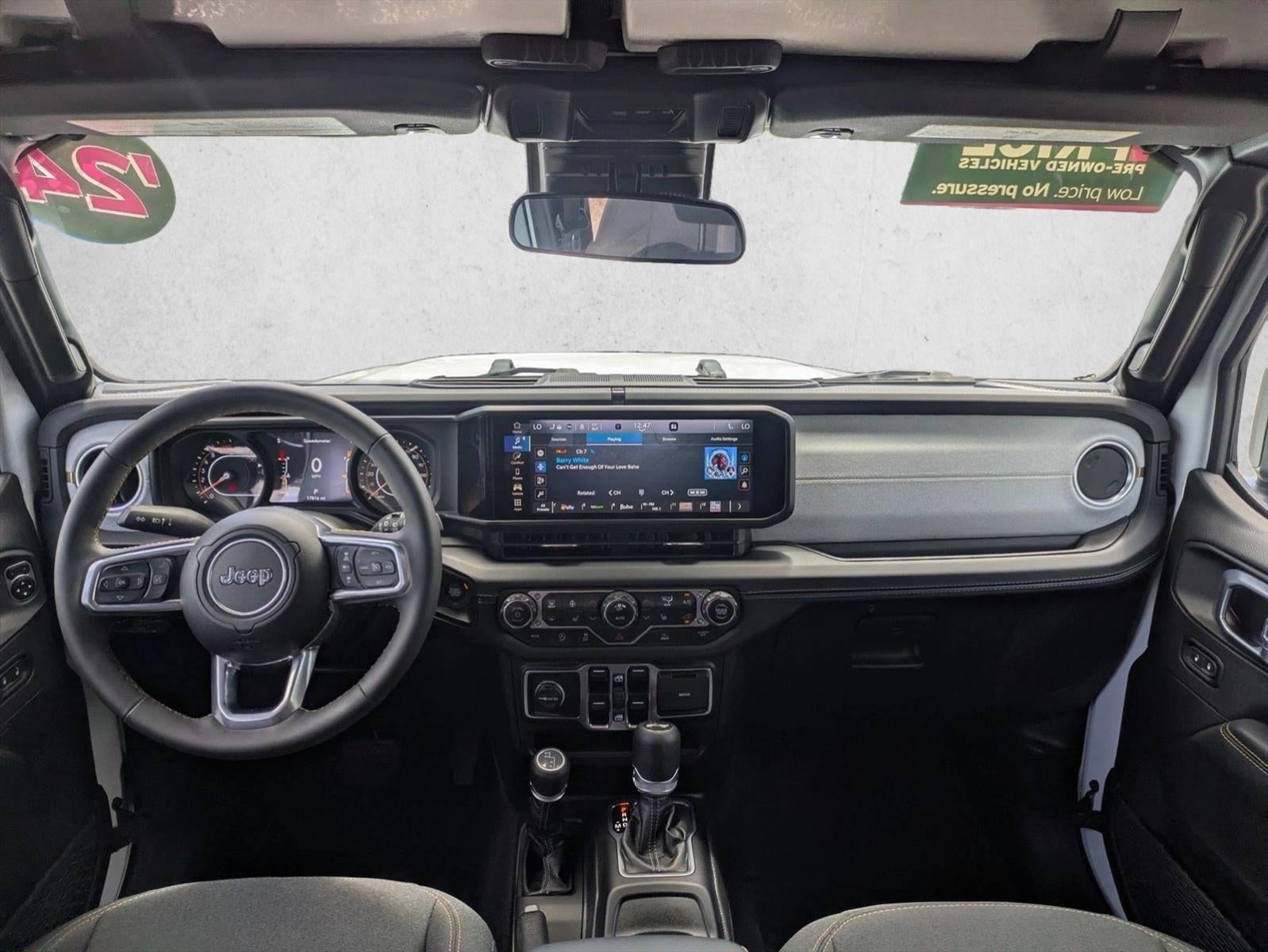 2024 Jeep Wrangler 4-Door Sahara 4x4