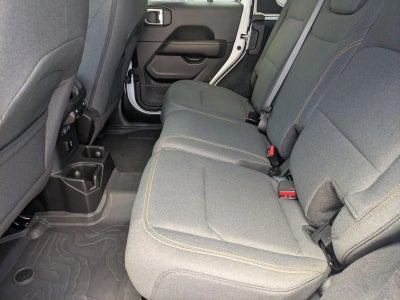 2024 Jeep Wrangler 4-Door Sahara 4x4
