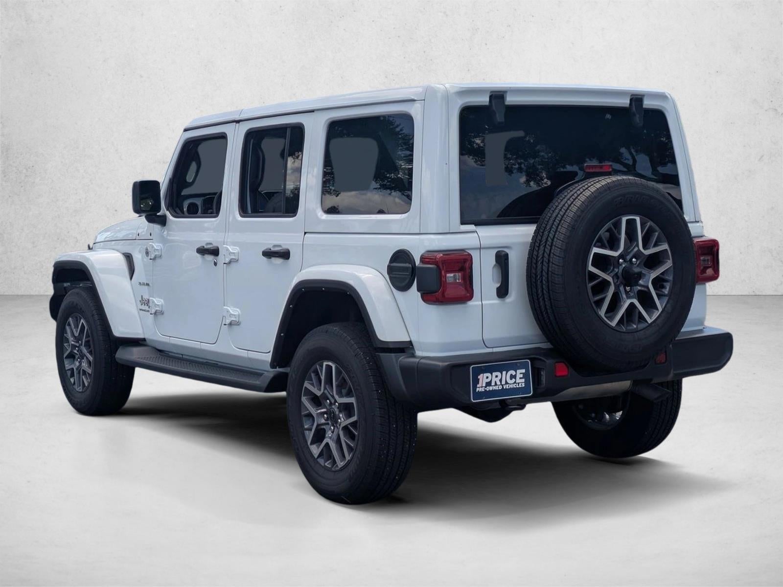 2024 Jeep Wrangler 4-Door Sahara 4x4