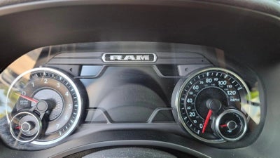 2019 RAM 1500 Laramie Crew Cab 4x4 5'7" Box