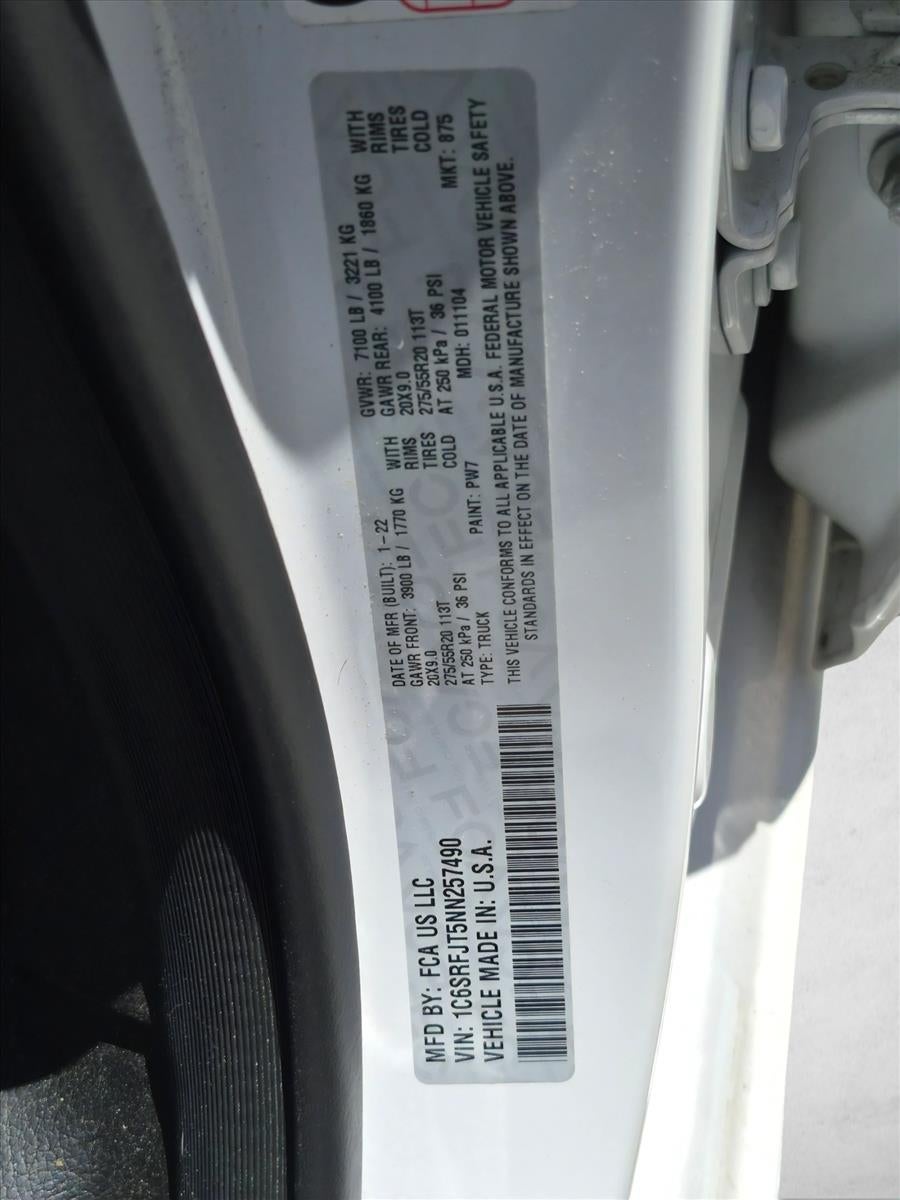 2022 RAM 1500 Laramie Crew Cab 4x4 5'7" Box