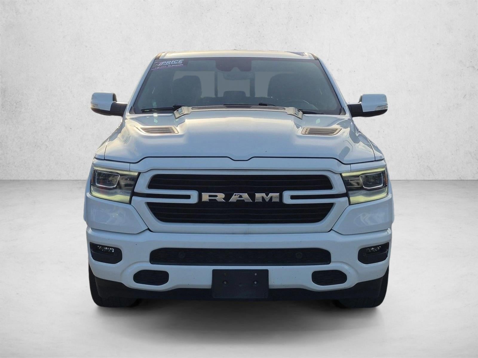 2022 RAM 1500 Laramie Crew Cab 4x4 5'7" Box