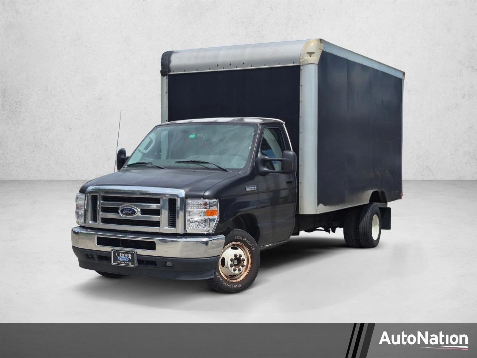 2022 Ford E-Series Cutaway Base