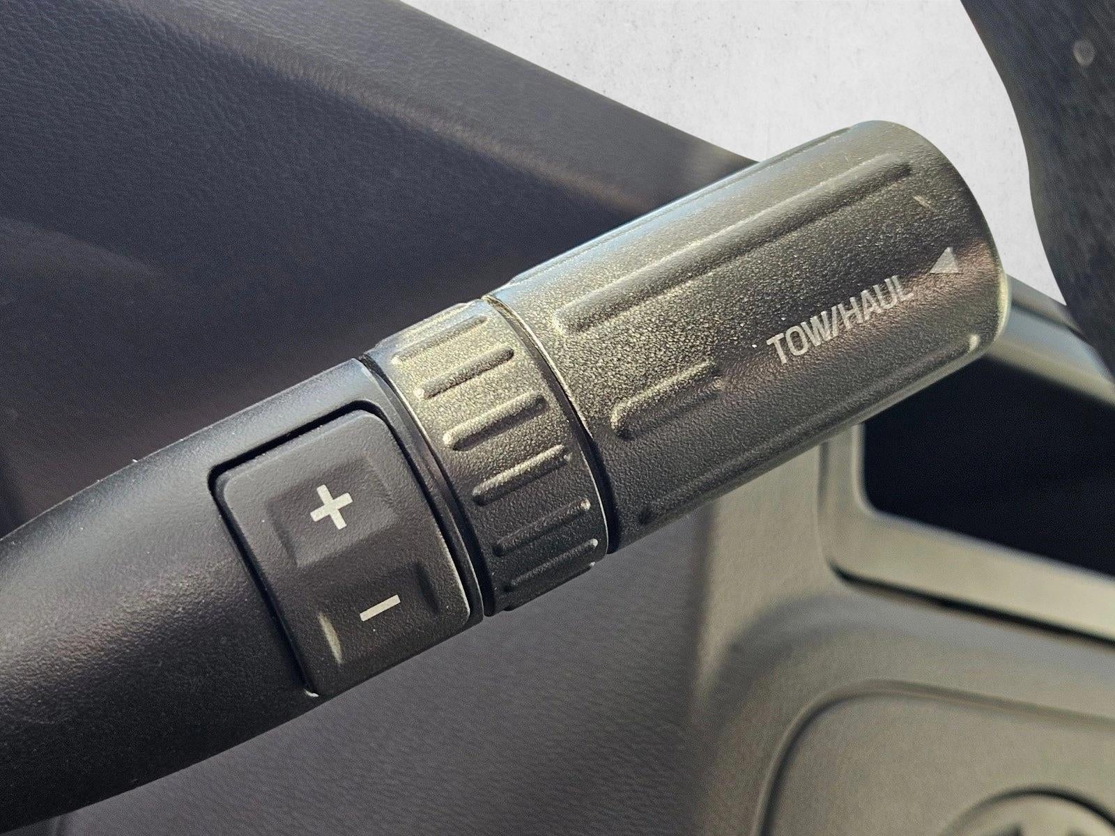 2024 Ford E-Series Cutaway Base