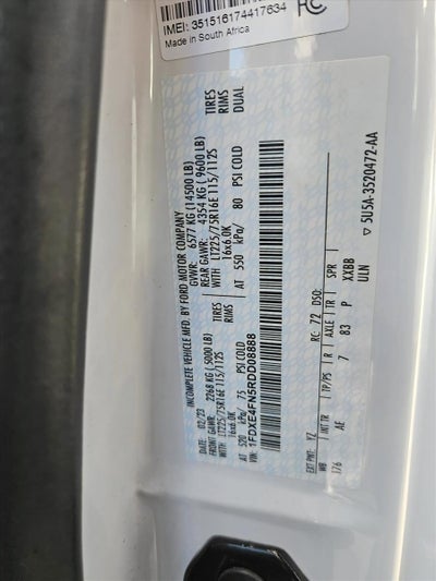 2024 Ford E-Series Cutaway Base