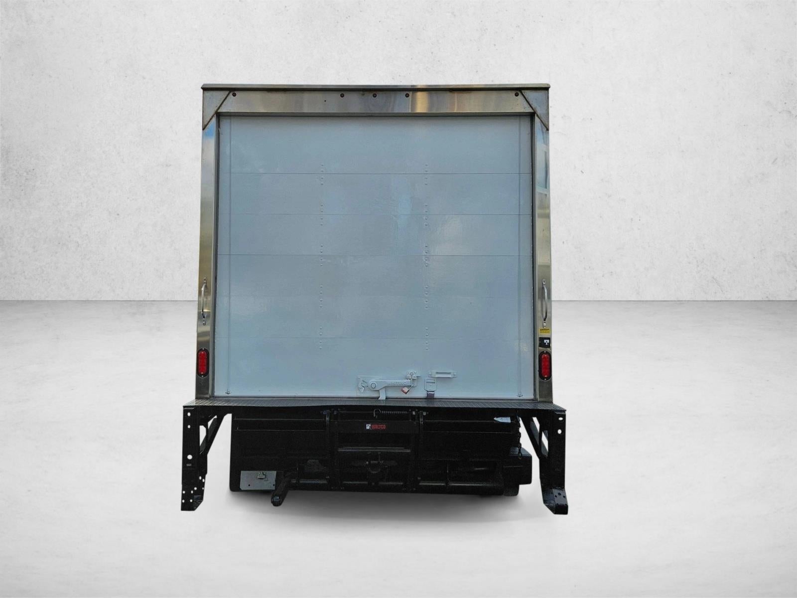 2024 Ford E-Series Cutaway Base