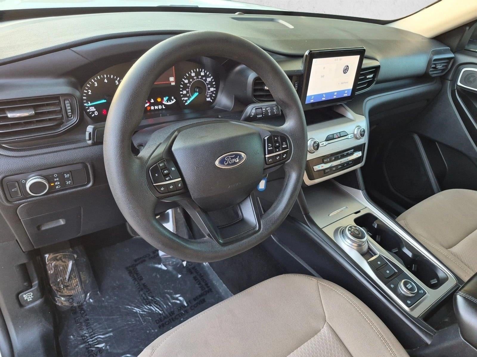 2021 Ford Explorer Base