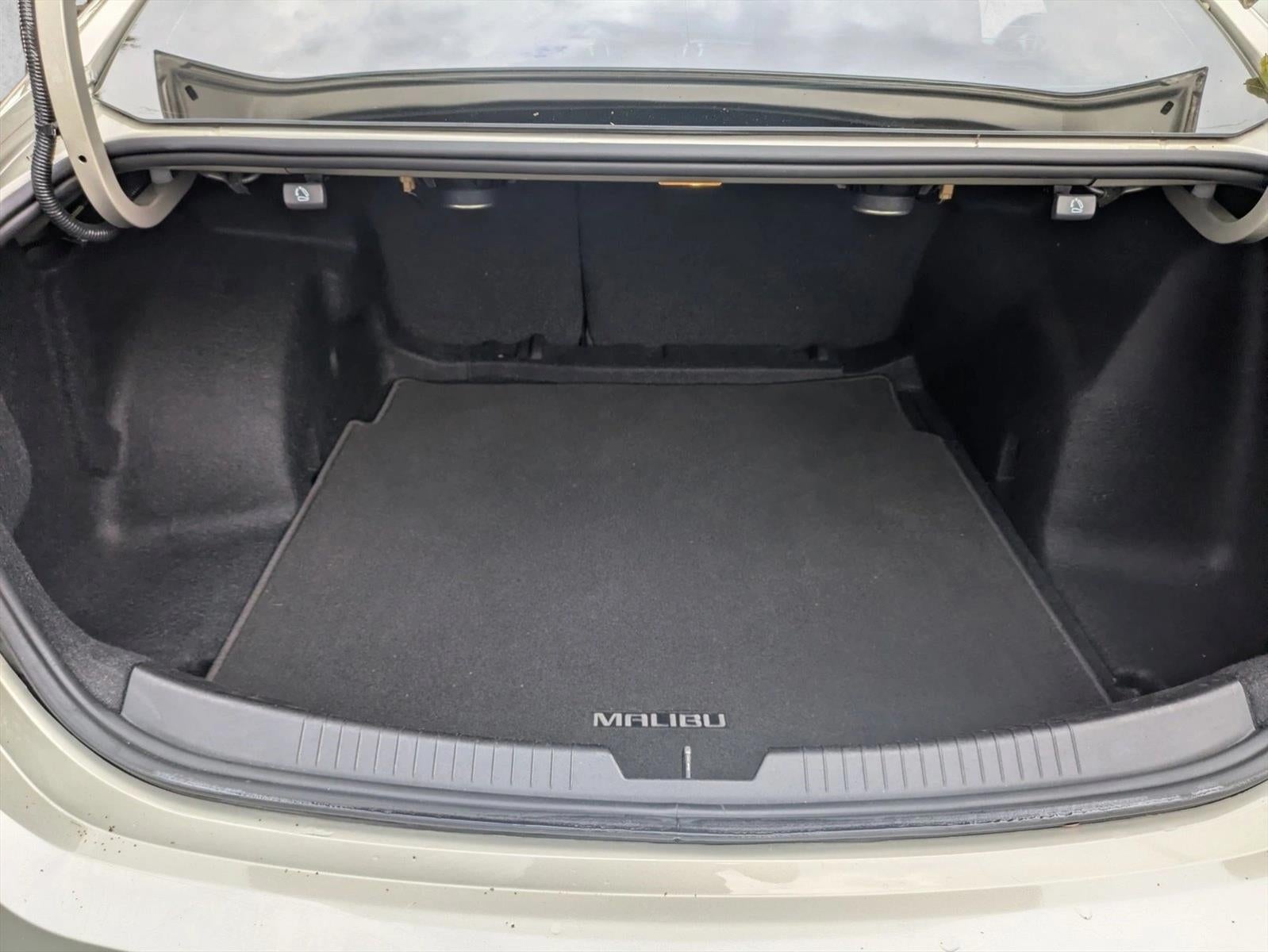 2016 Chevrolet Malibu Base