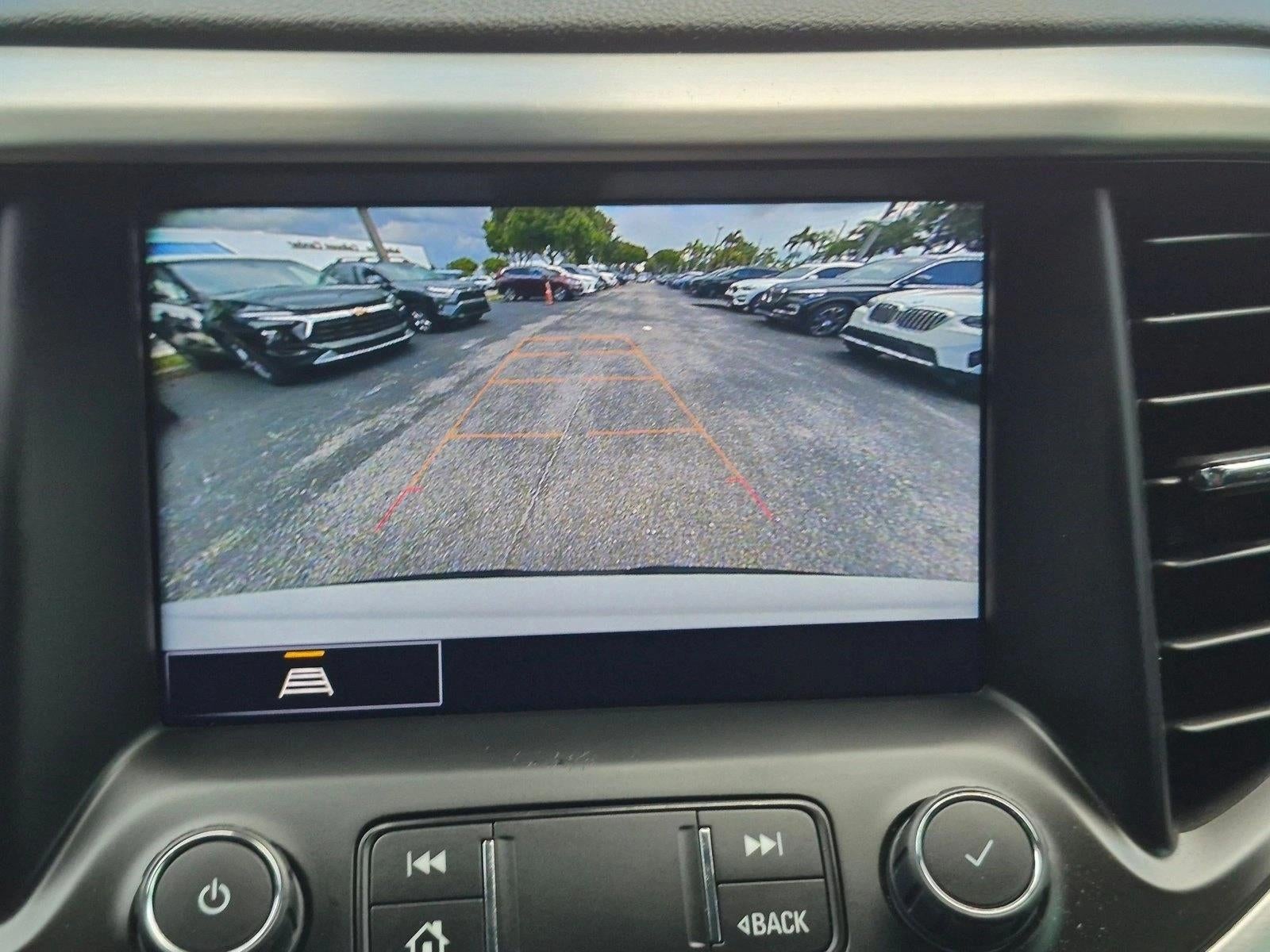 2022 GMC Acadia SLT