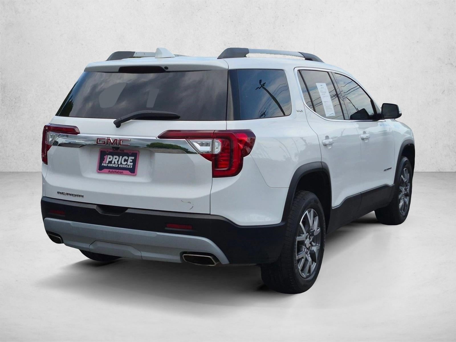 2022 GMC Acadia SLT