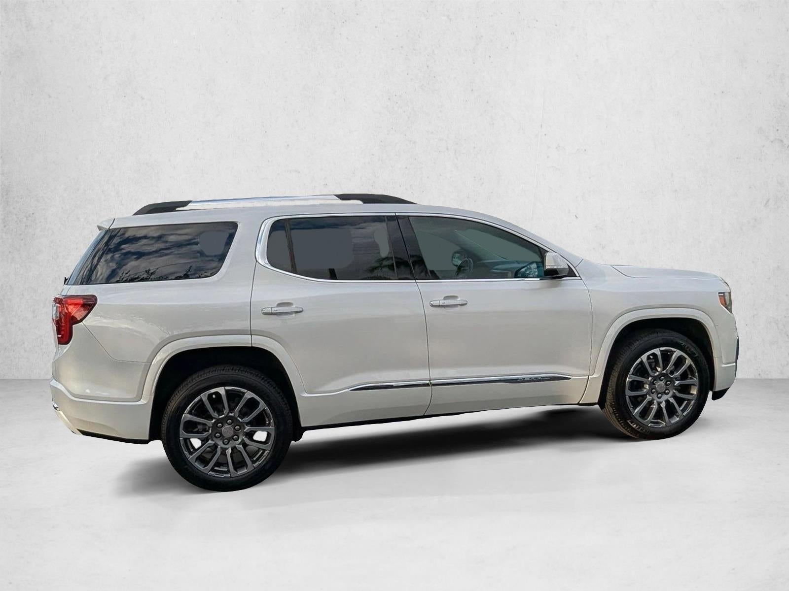 2022 GMC Acadia Denali
