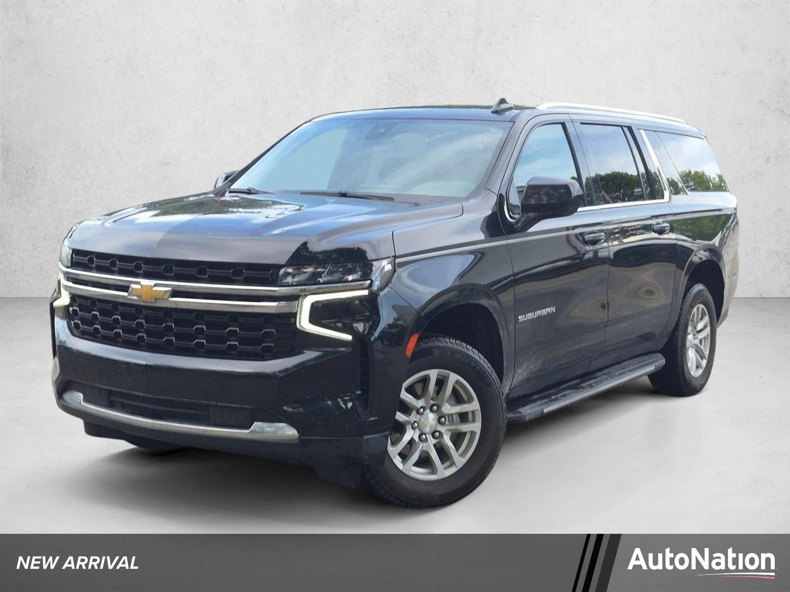 2023 Chevrolet Suburban LS