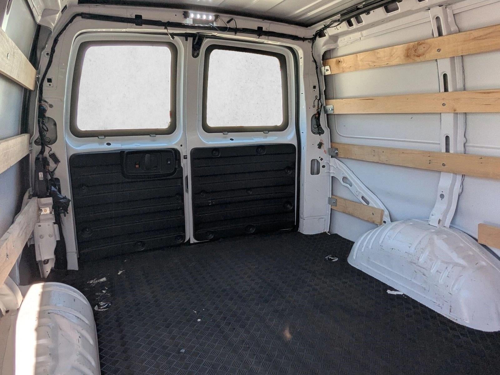 2024 GMC Savana Cargo 2500 Base