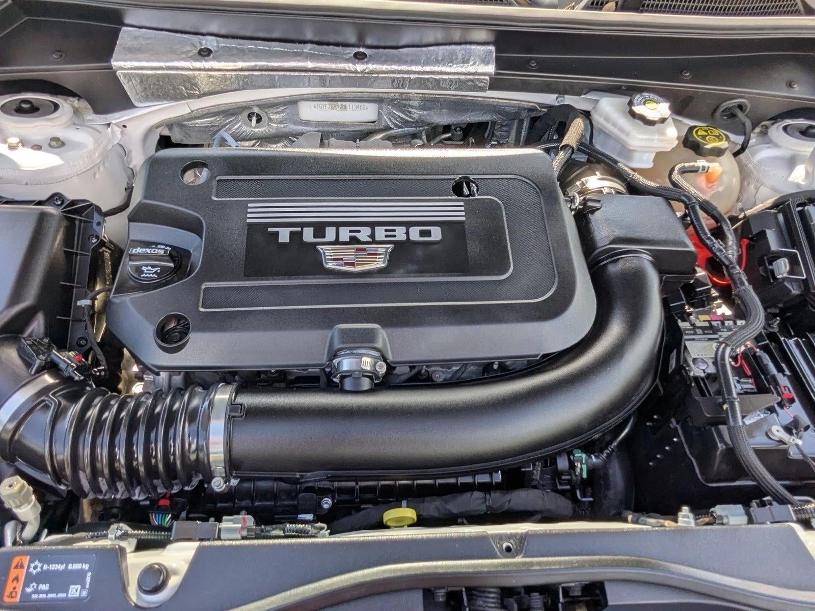 2022 Cadillac XT4 Premium Luxury