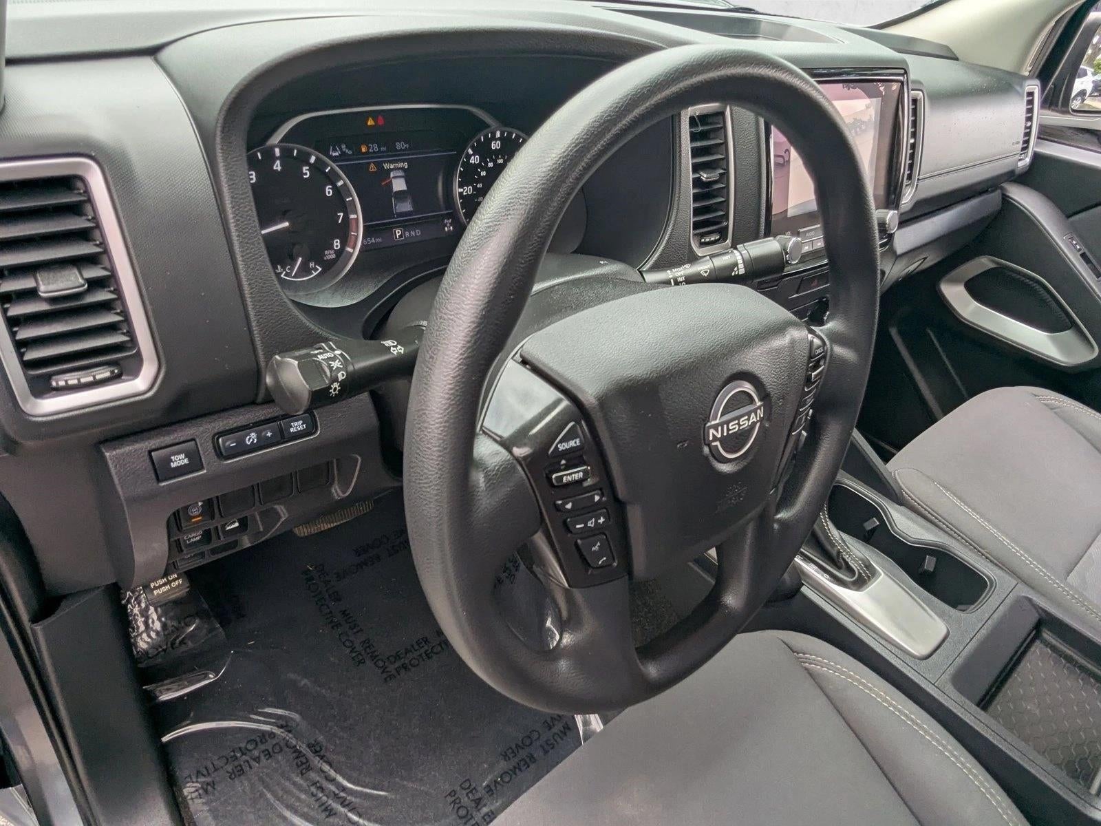 2022 Nissan Frontier Base