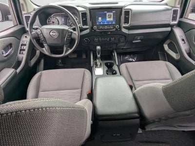 2022 Nissan Frontier Base