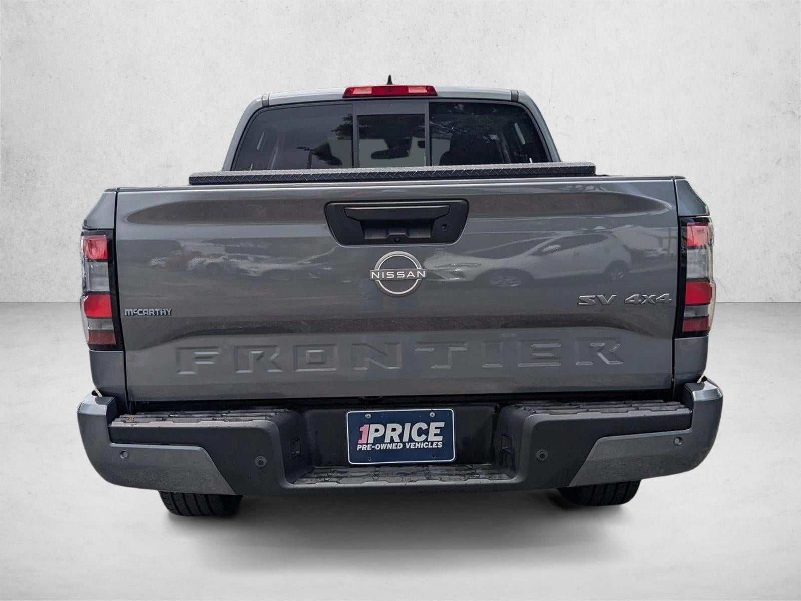 2022 Nissan Frontier Base