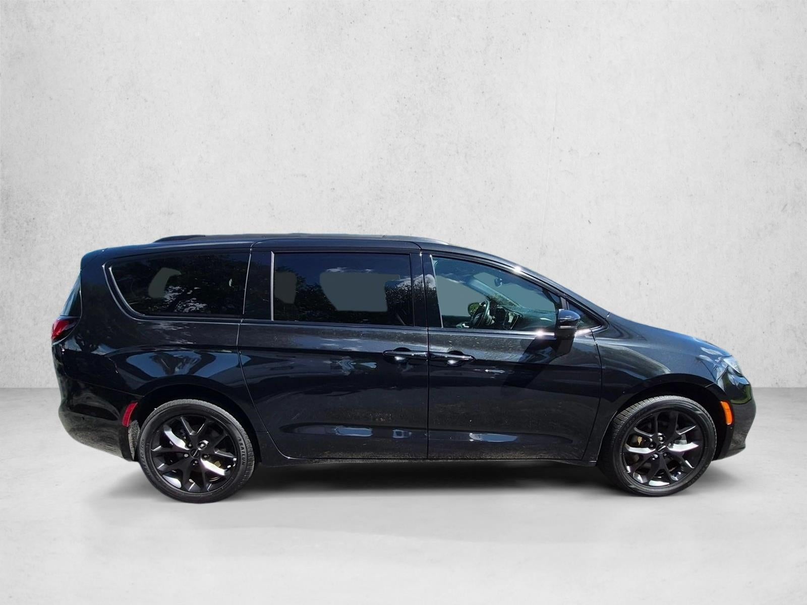 2023 Chrysler Pacifica Touring L AWD