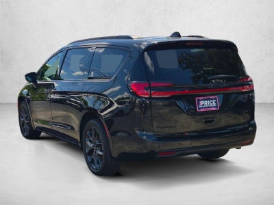 2023 Chrysler Pacifica Touring L AWD