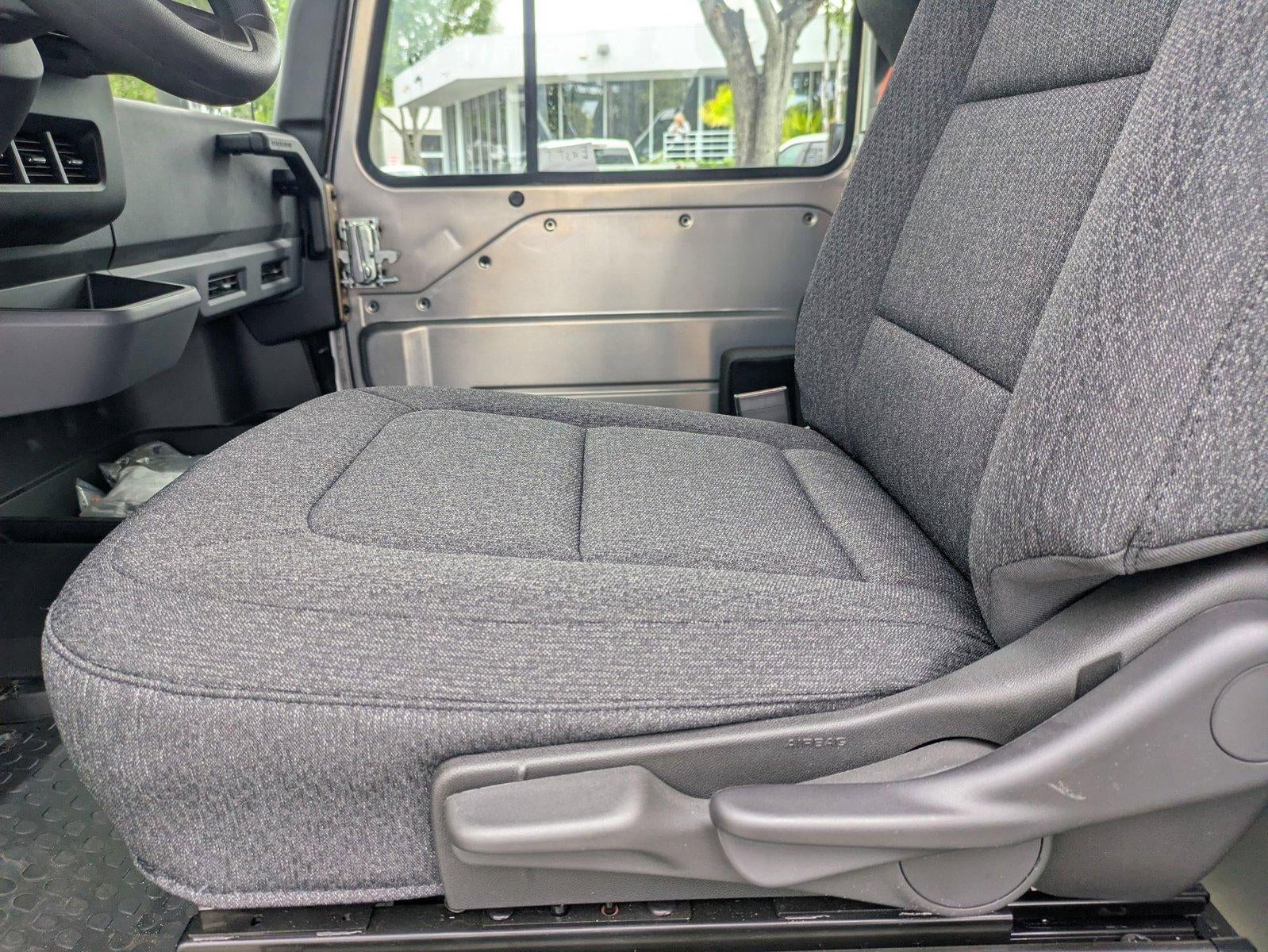 2024 BrightDrop Zevo 600 Base