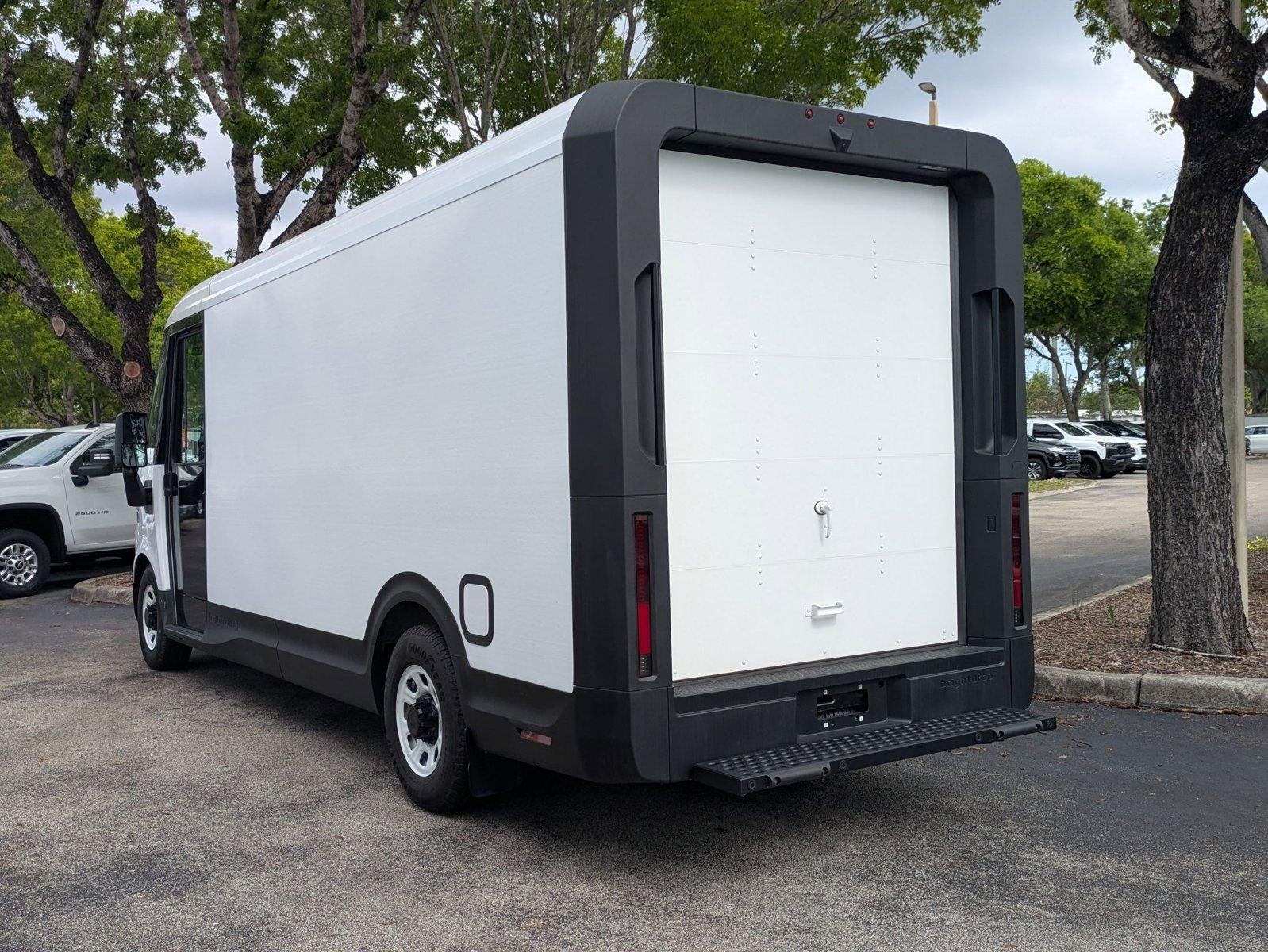 2024 BrightDrop Zevo 600 Base