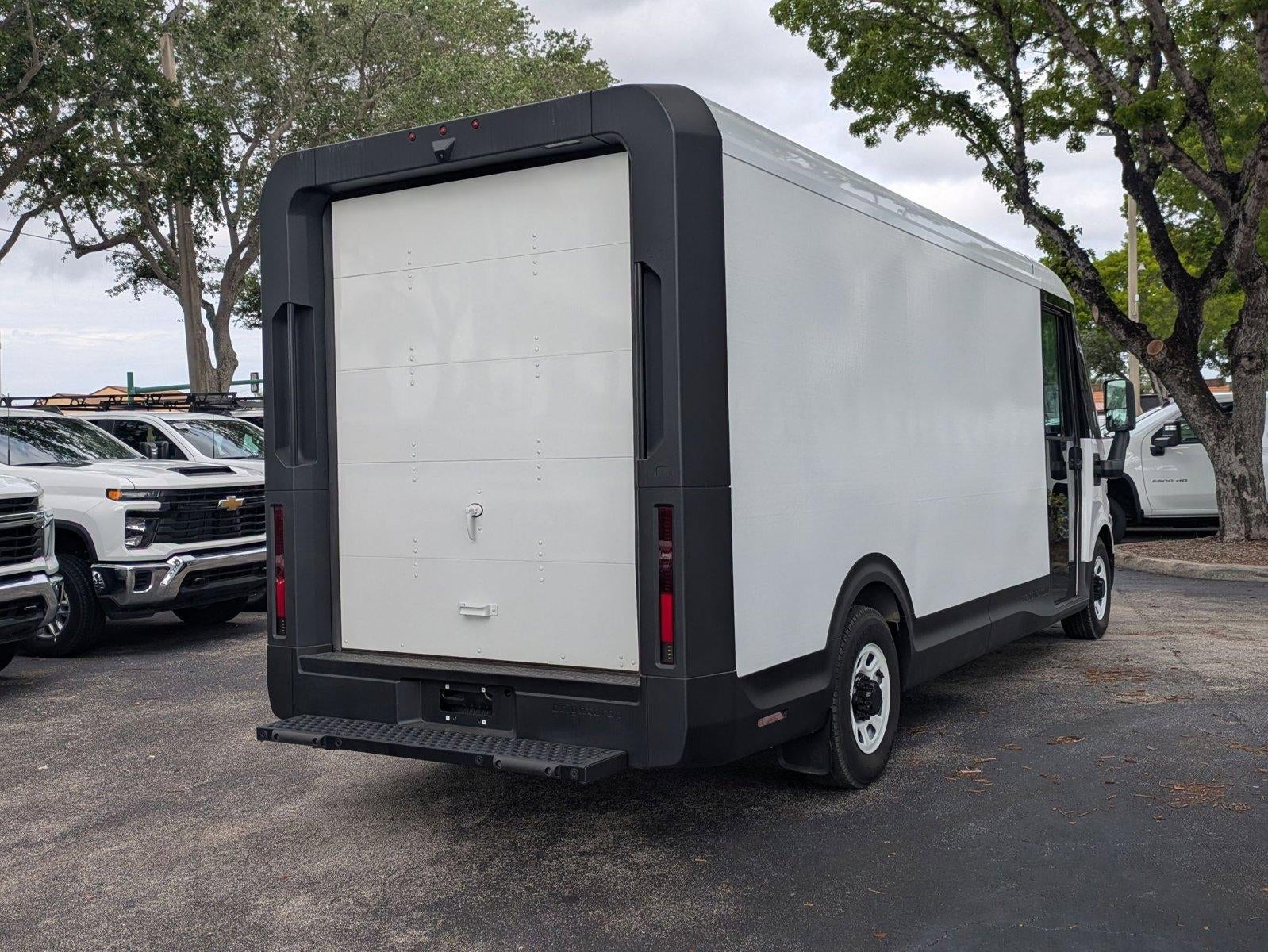 2024 BrightDrop Zevo 600 Base