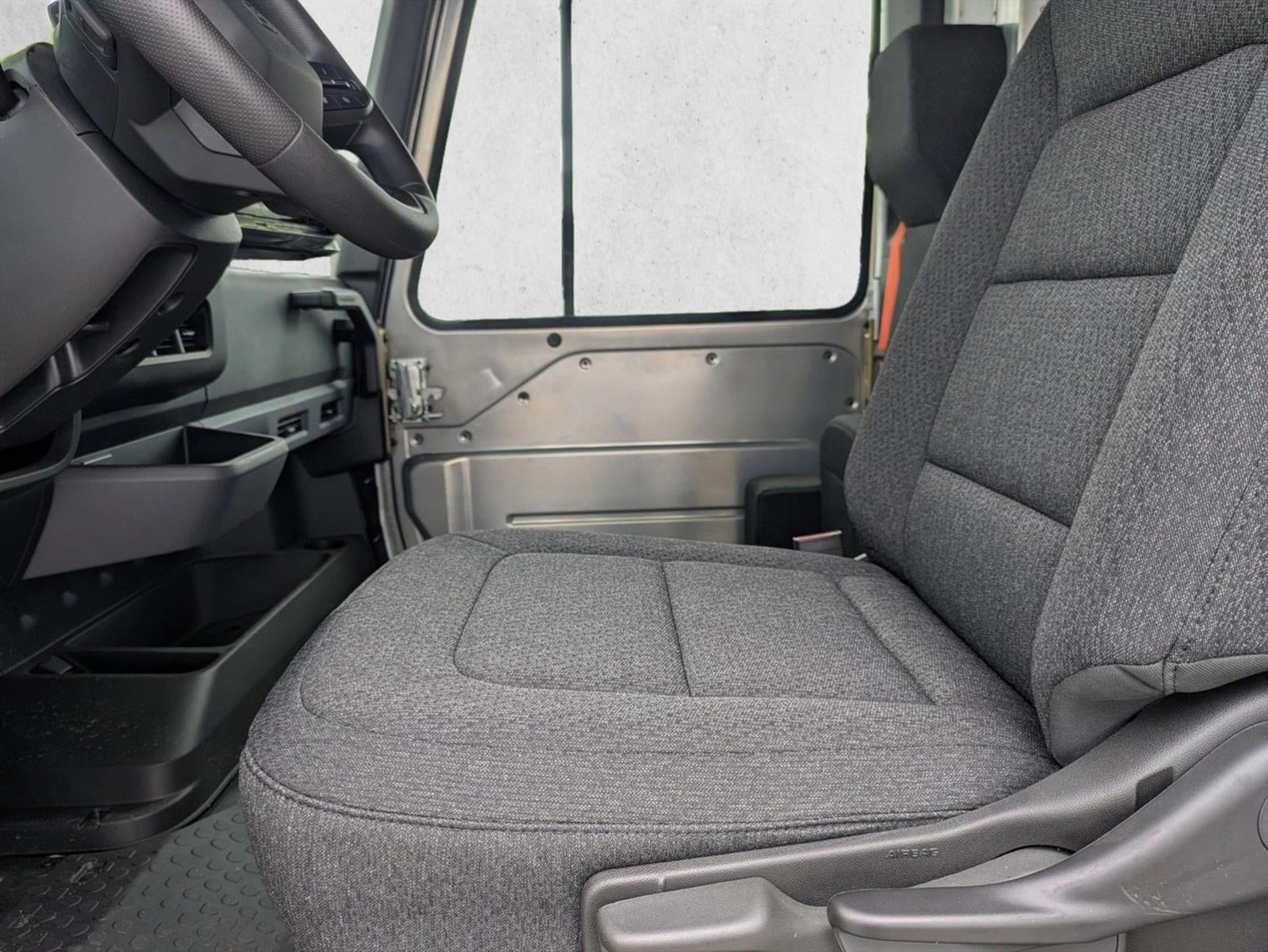 2024 BrightDrop Zevo 600 Base