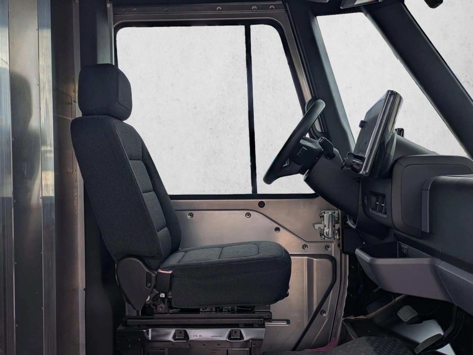 2024 BrightDrop Zevo 600 Base