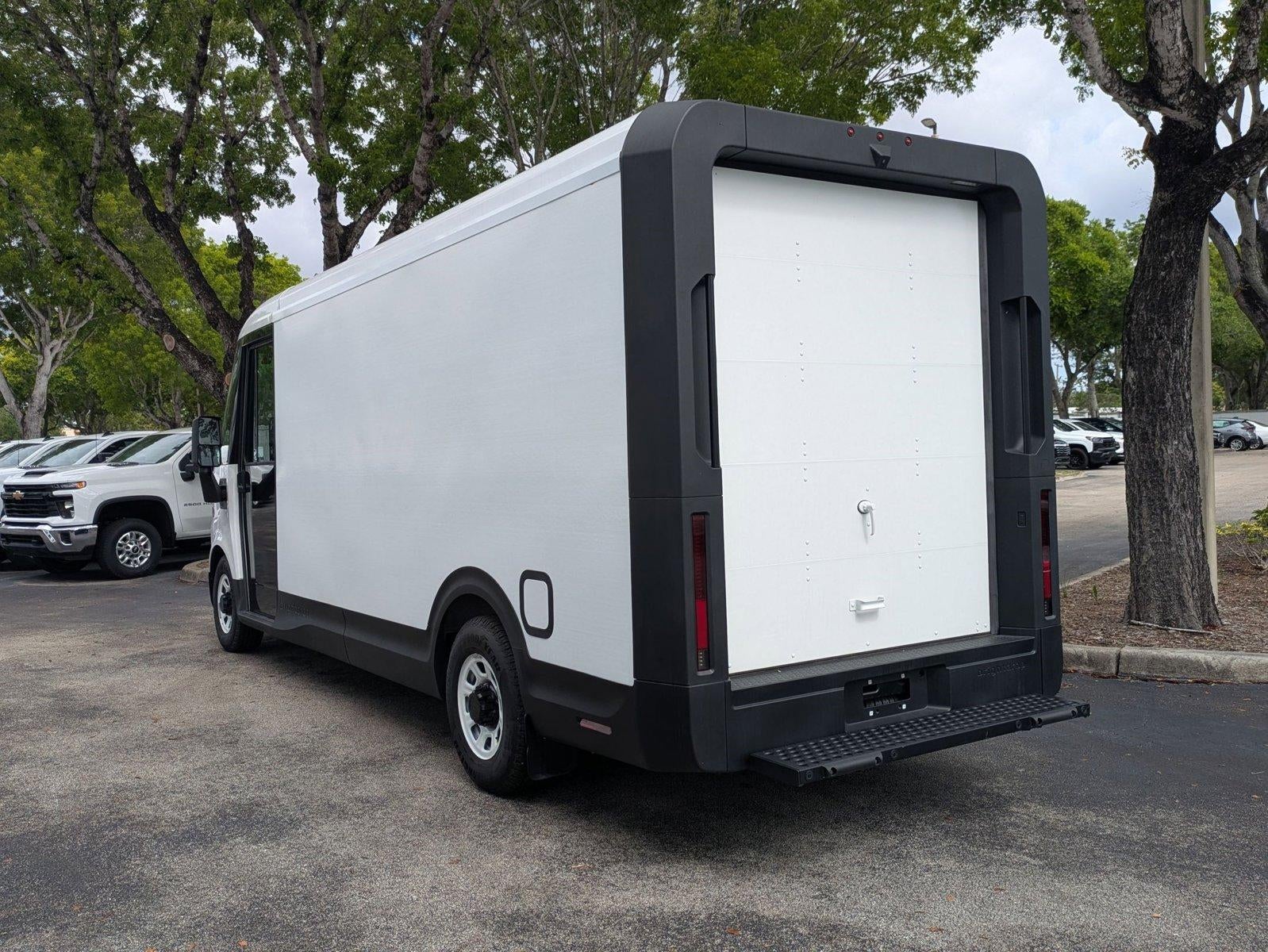 2024 BrightDrop Zevo 600 Base