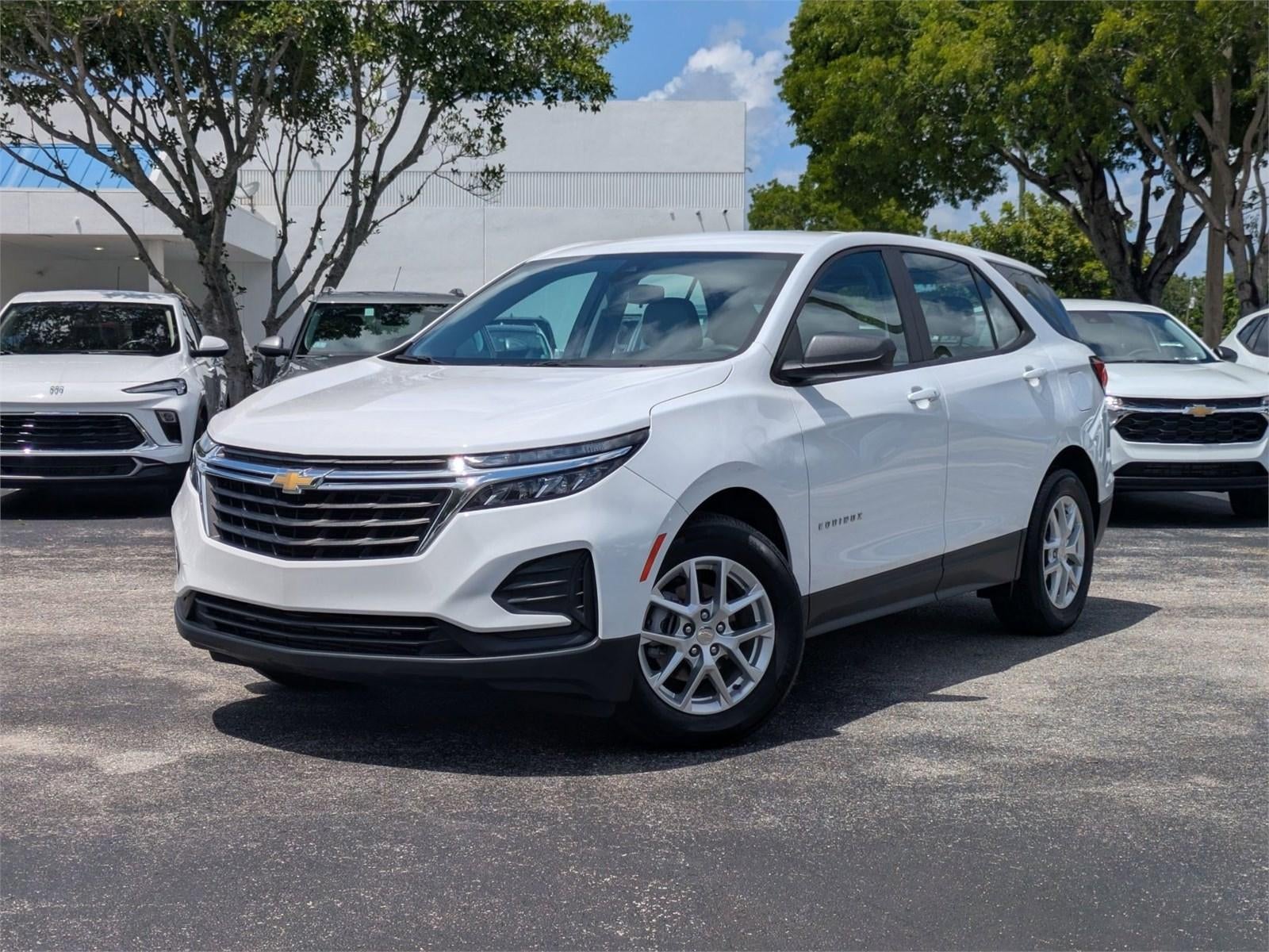 2023 Chevrolet Equinox LS