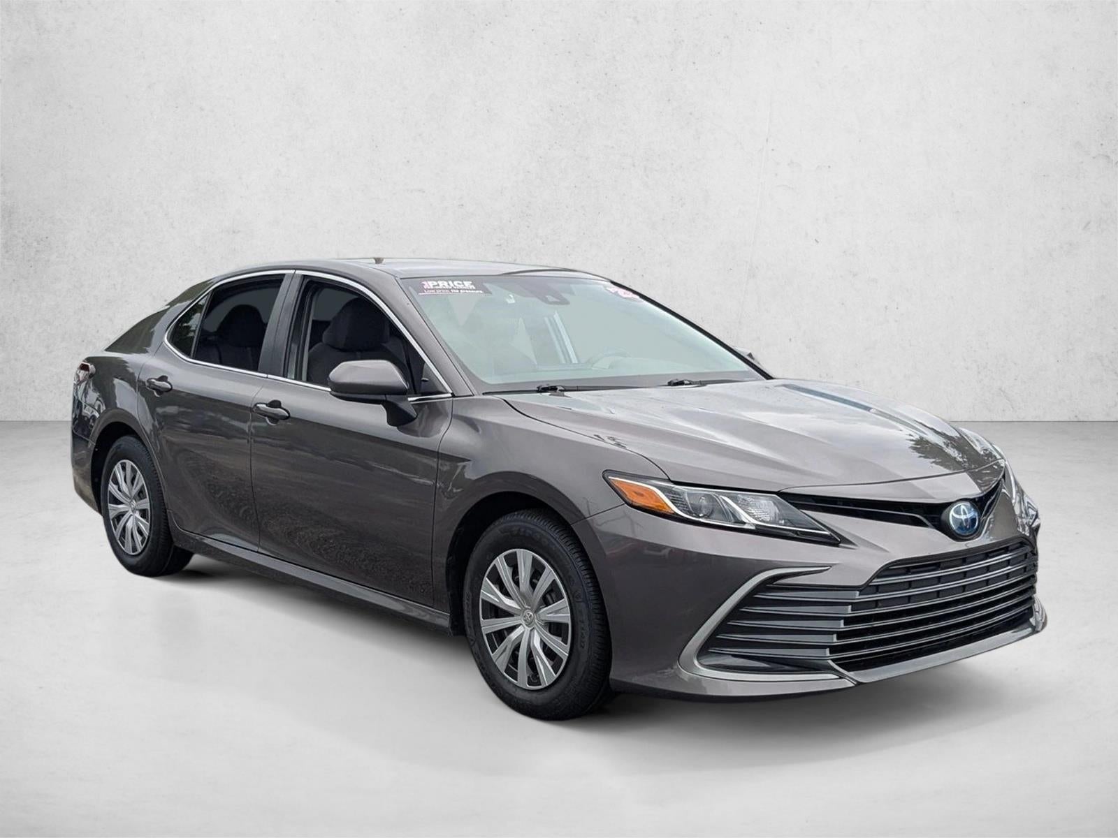 2023 Toyota Camry Hybrid LE