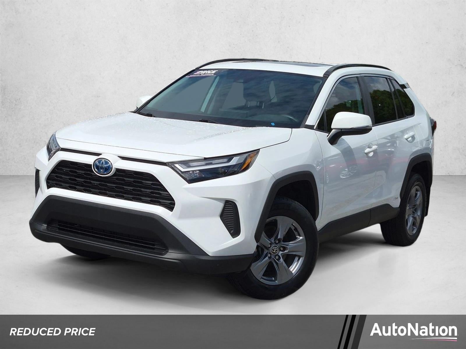 2024 Toyota RAV4 Hybrid XLE