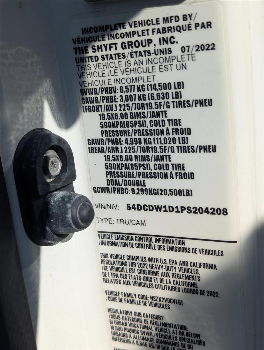 2023 Chevrolet Low Cab Forward 4500 1WT