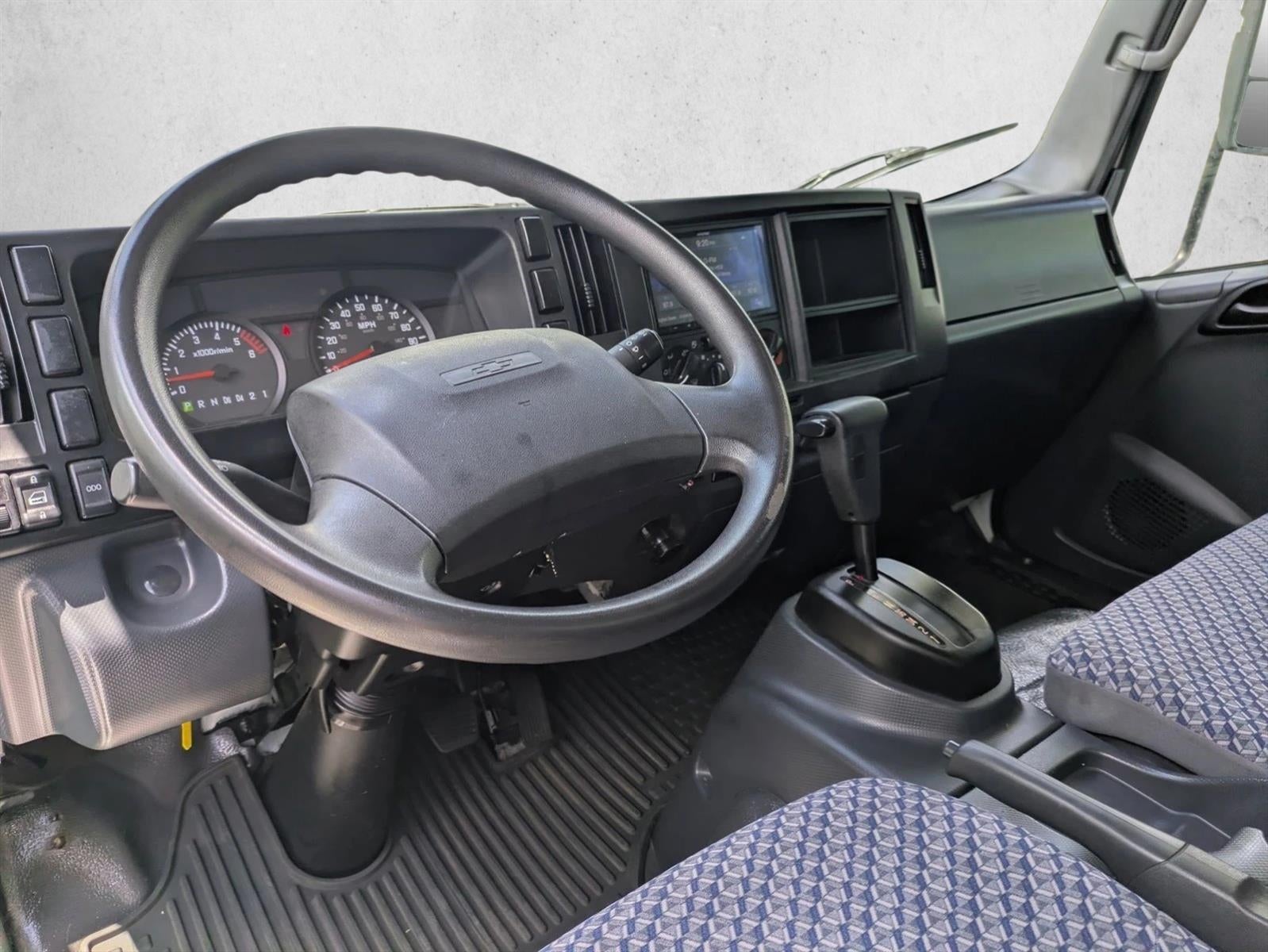 2023 Chevrolet Low Cab Forward 4500 HG 1WT