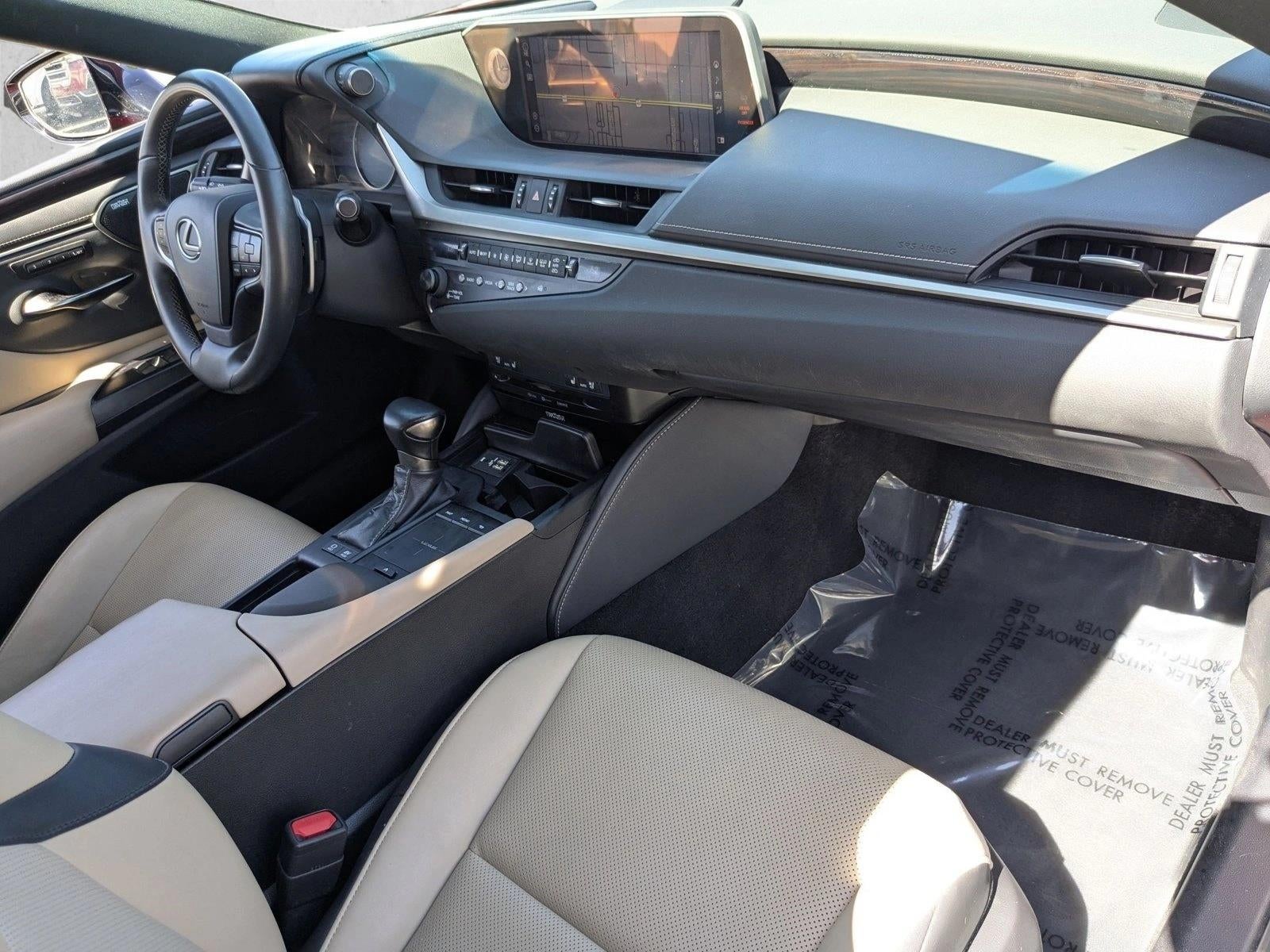 2020 Lexus ES 