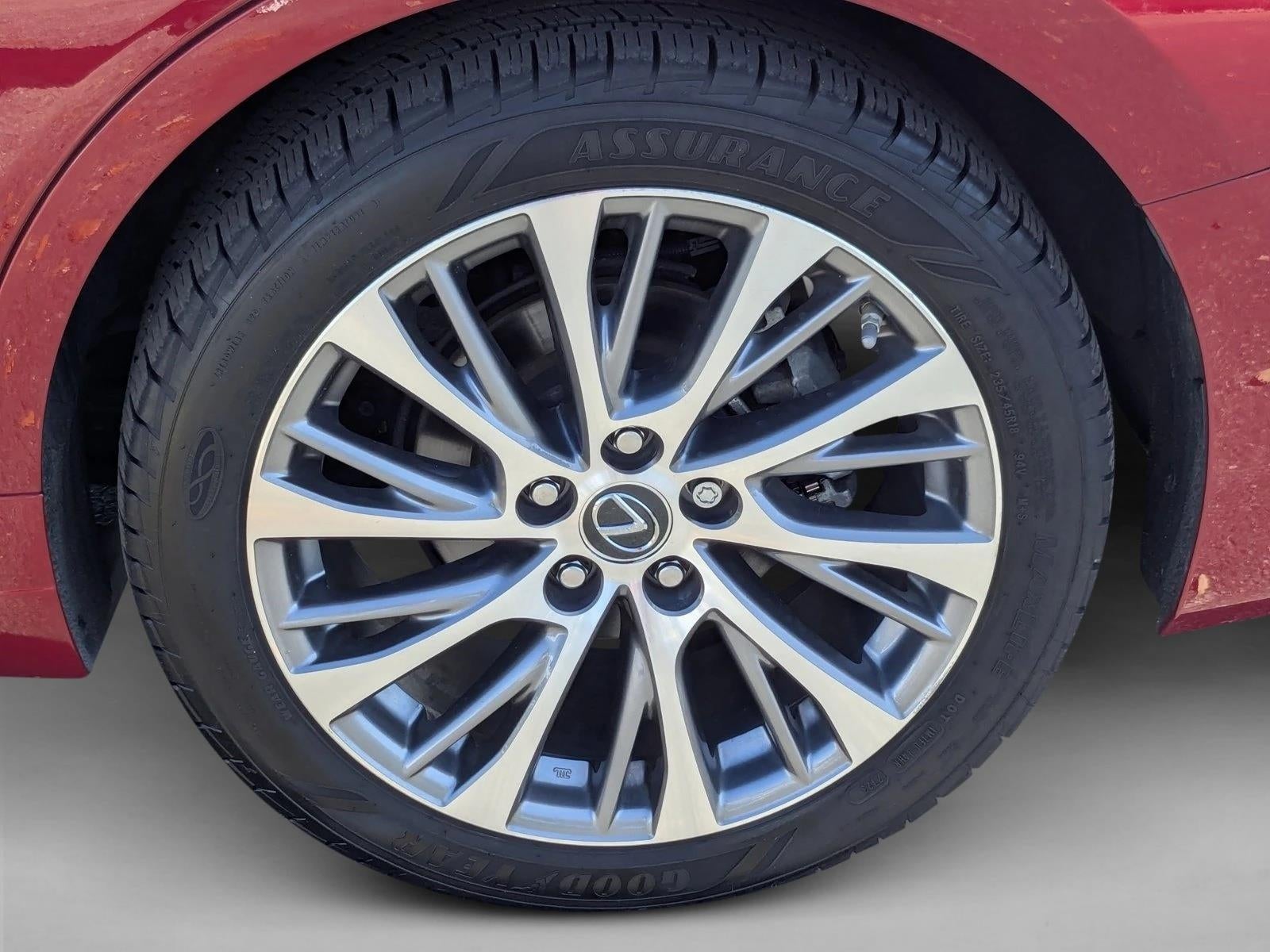 2020 Lexus ES 