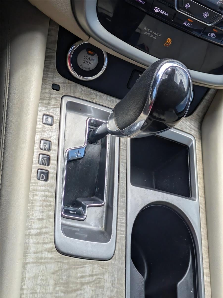 2023 Nissan Murano SL