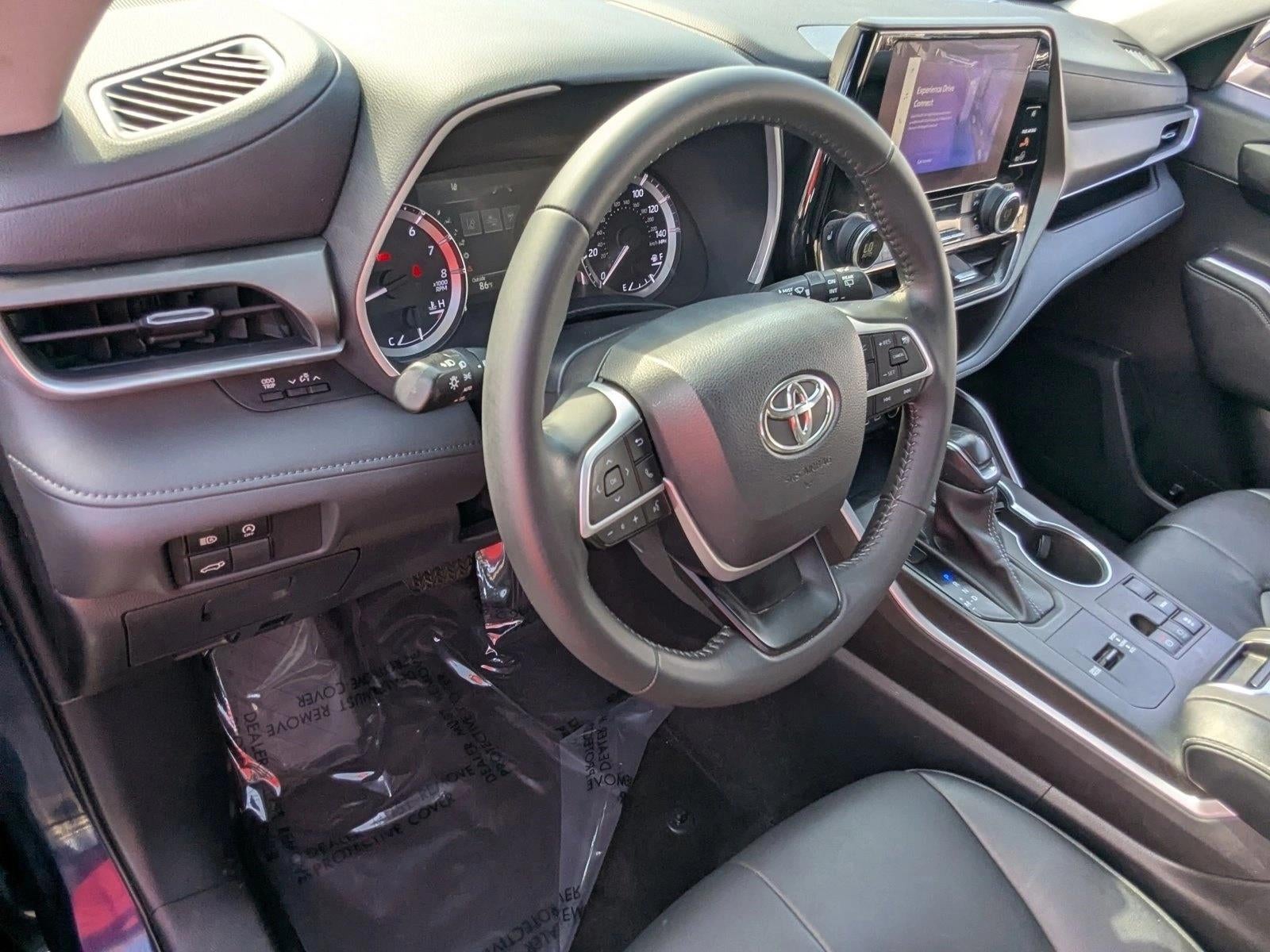 2023 Toyota Highlander L