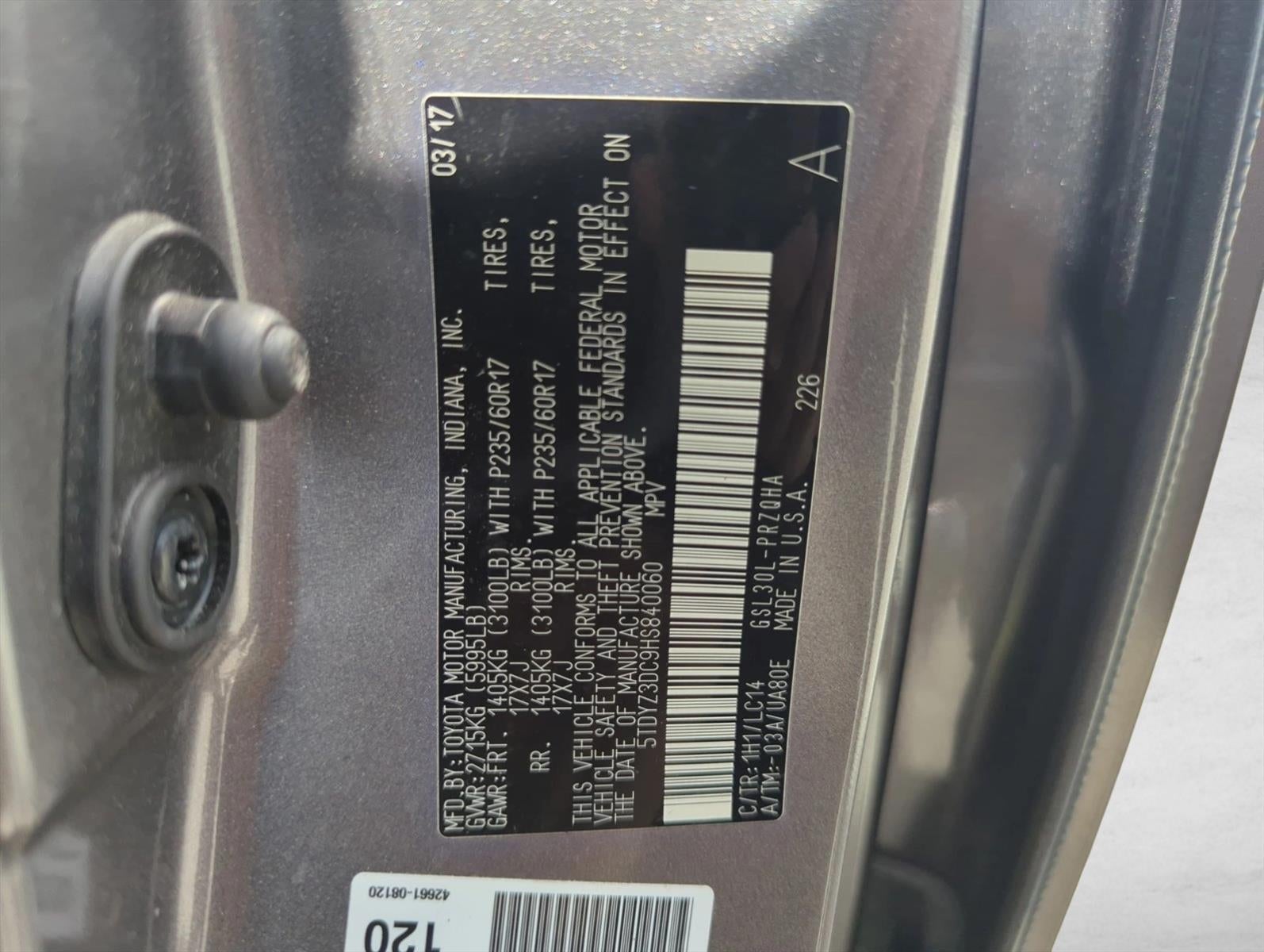 2017 Toyota Sienna XLE 8 Passenger