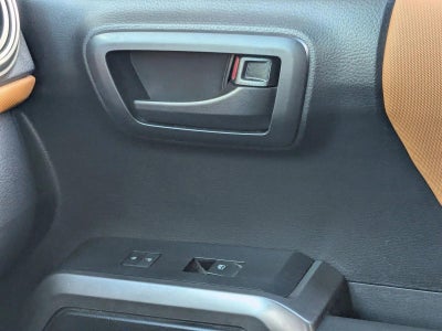 2019 Toyota Tacoma 2WD SR5