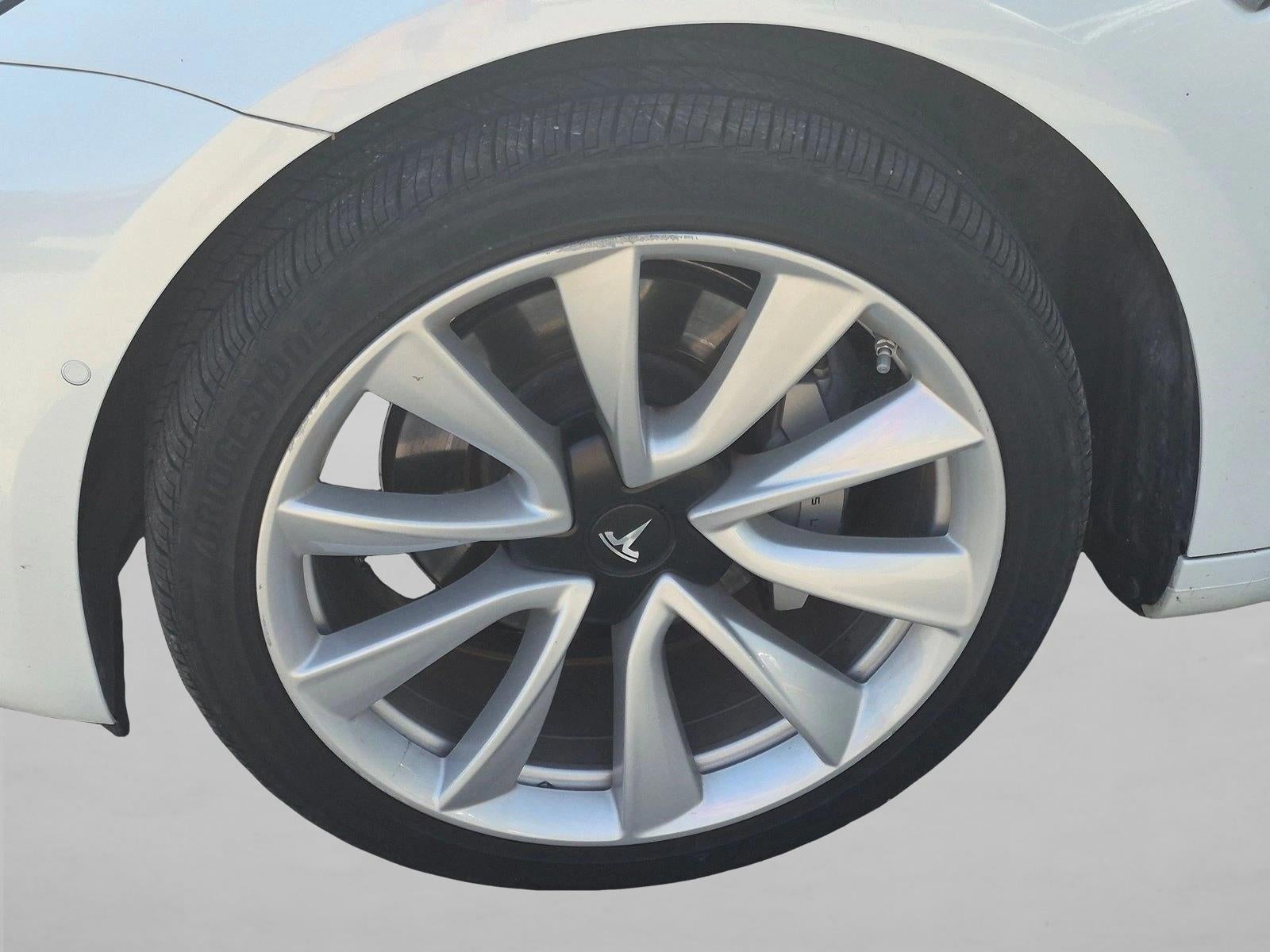 2019 Tesla Model 3 Standard Range