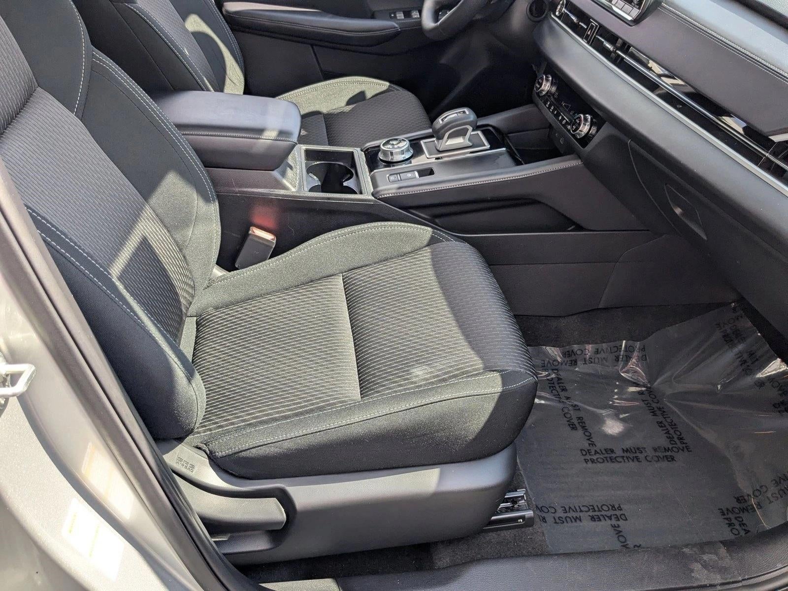 2024 Mitsubishi Outlander ES