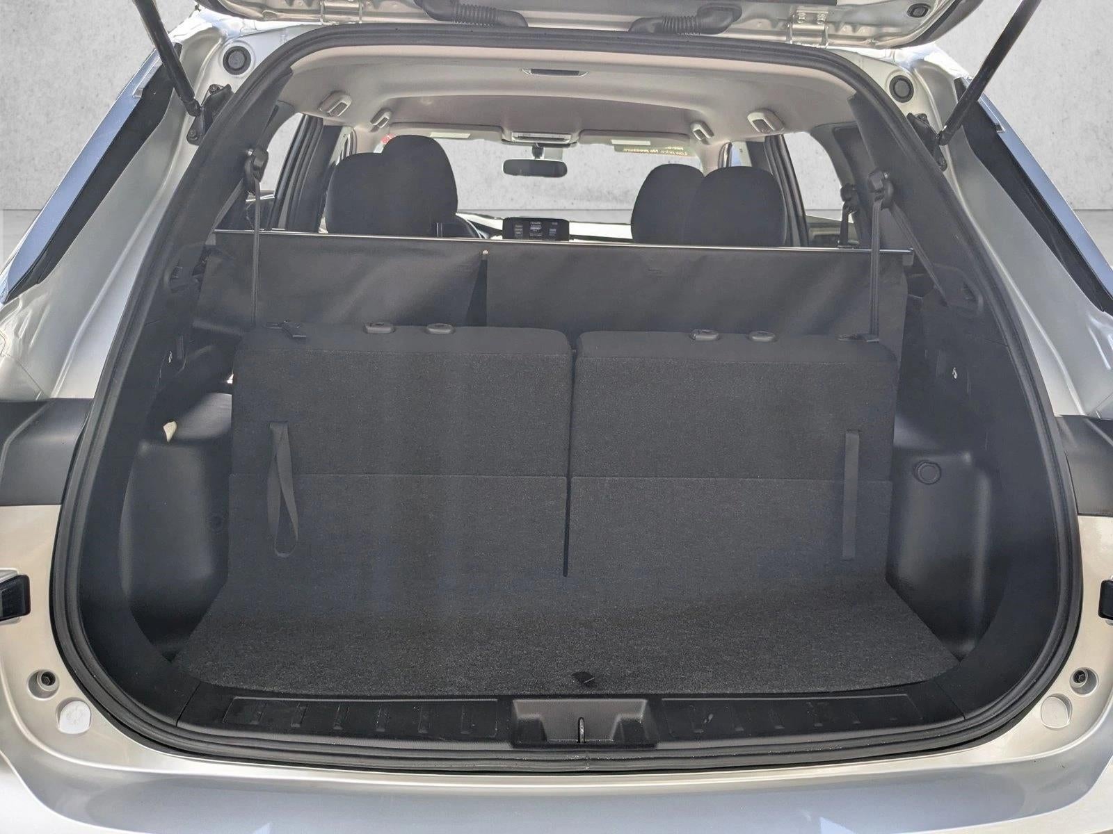 2024 Mitsubishi Outlander ES