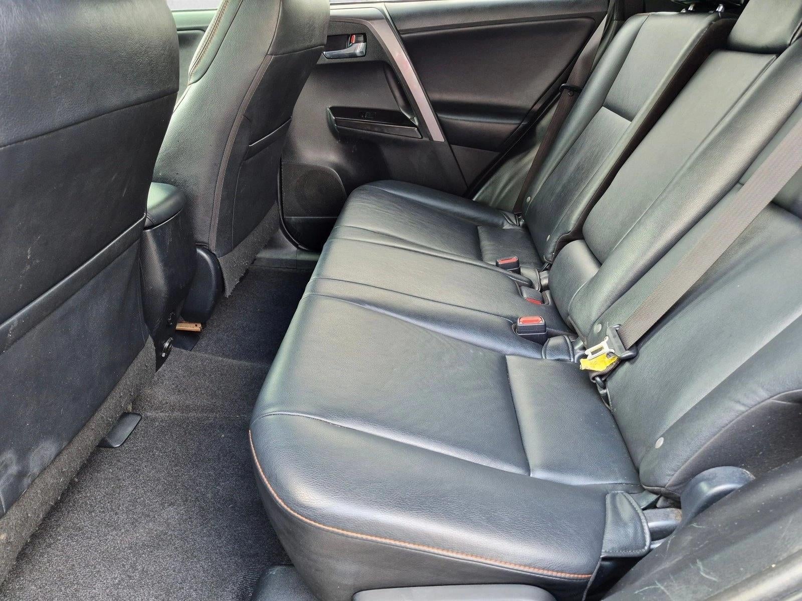 2016 Toyota RAV4 SE