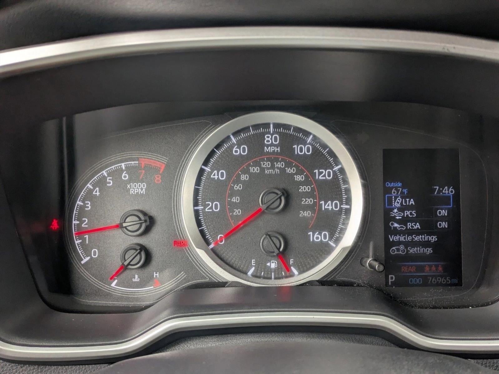 2020 Toyota Corolla Hatchback SE