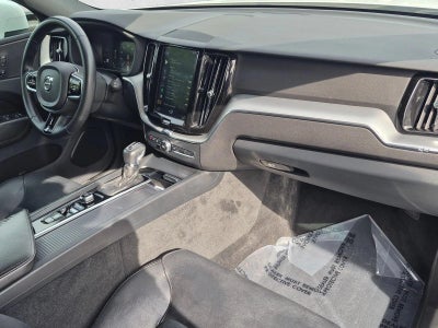 2019 Volvo XC60 T5 Momentum