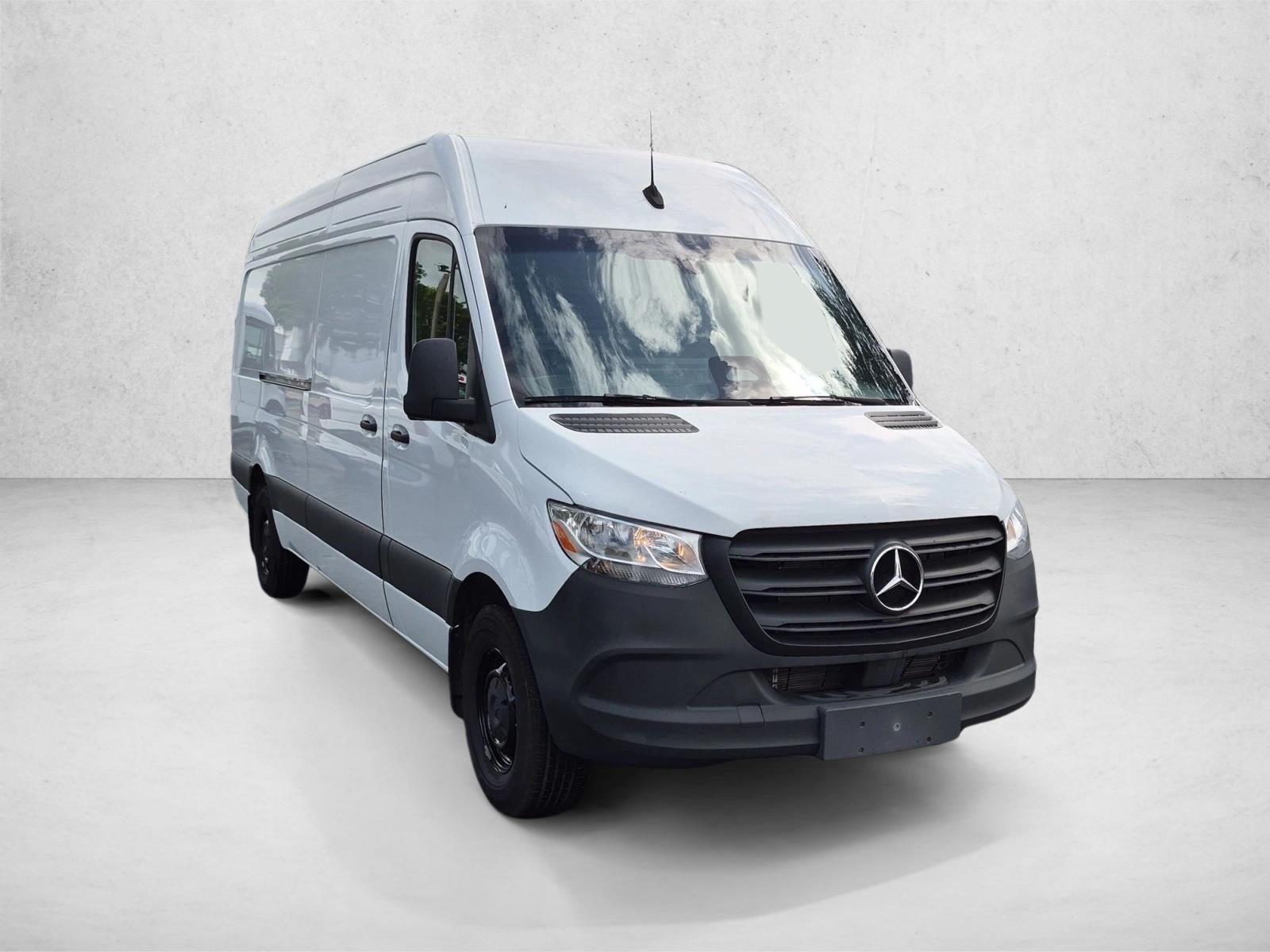 2025 Mercedes-Benz Sprinter Cargo Van Base