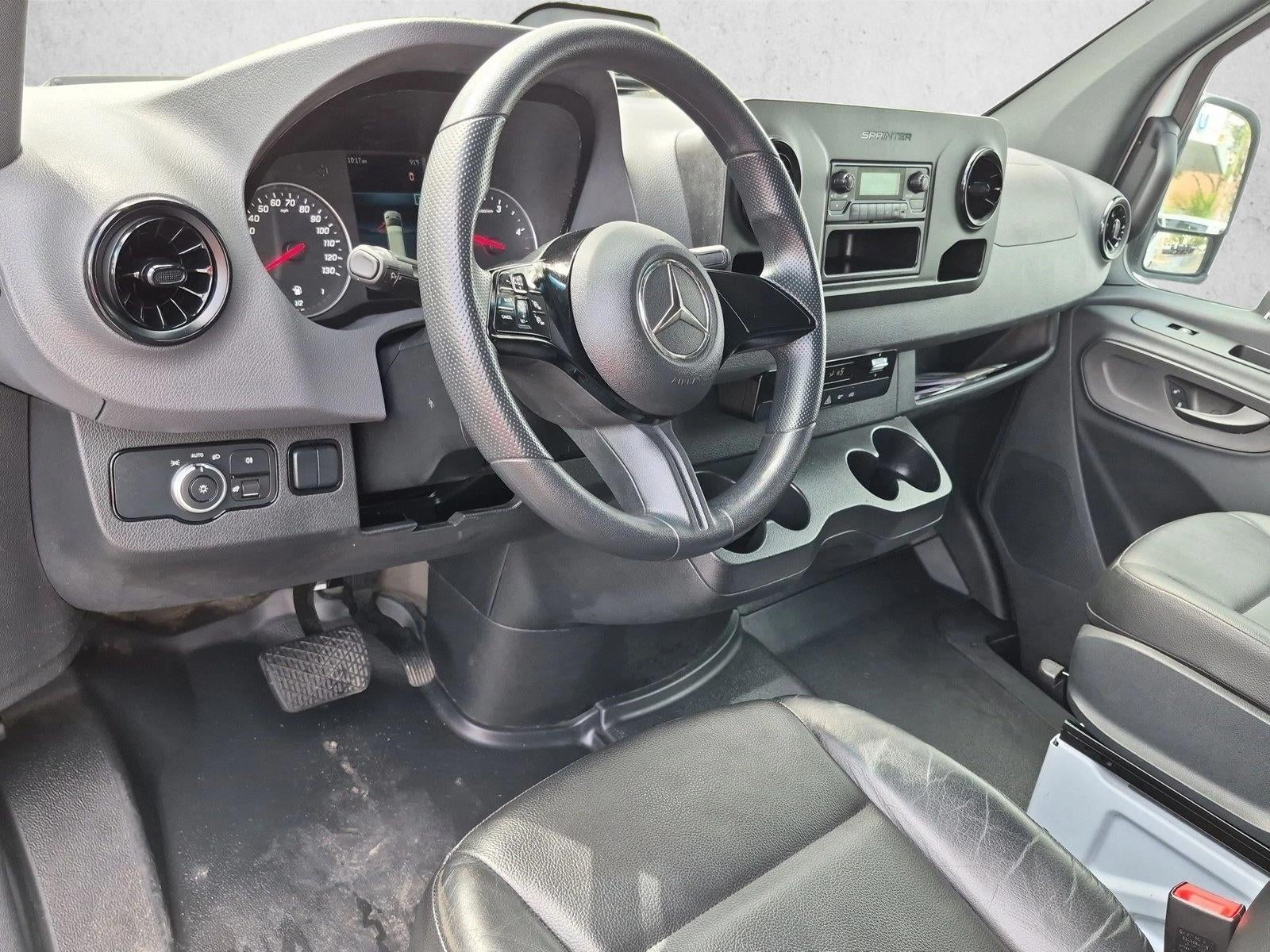 2025 Mercedes-Benz Sprinter Cargo Van Base